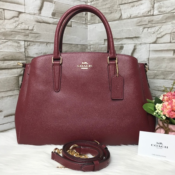 Coach Handbags - 👜COACH🌺 SAGE CARRYALL 11 1/2"